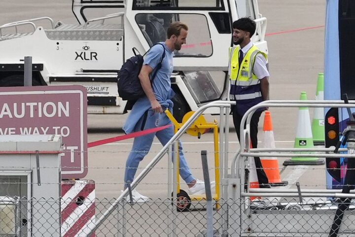 England departs for World Cup with ambitions of breaking 60 years of disappointment