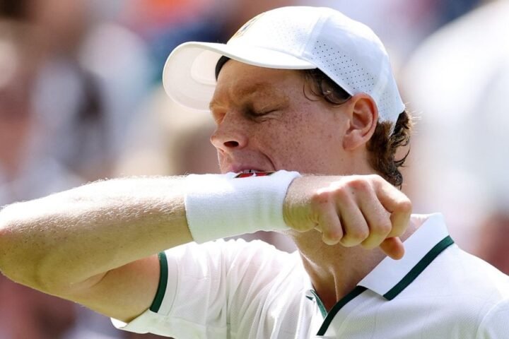 Jannik Sinner experiences serious fall in Wimbledon opener, prompting umpire intervention