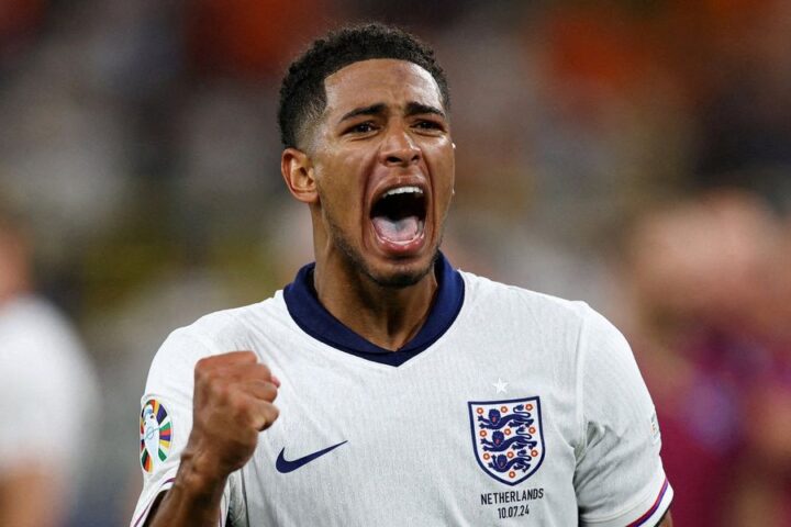 Jude Bellingham confirmed as England's No 10 for World Cup squad