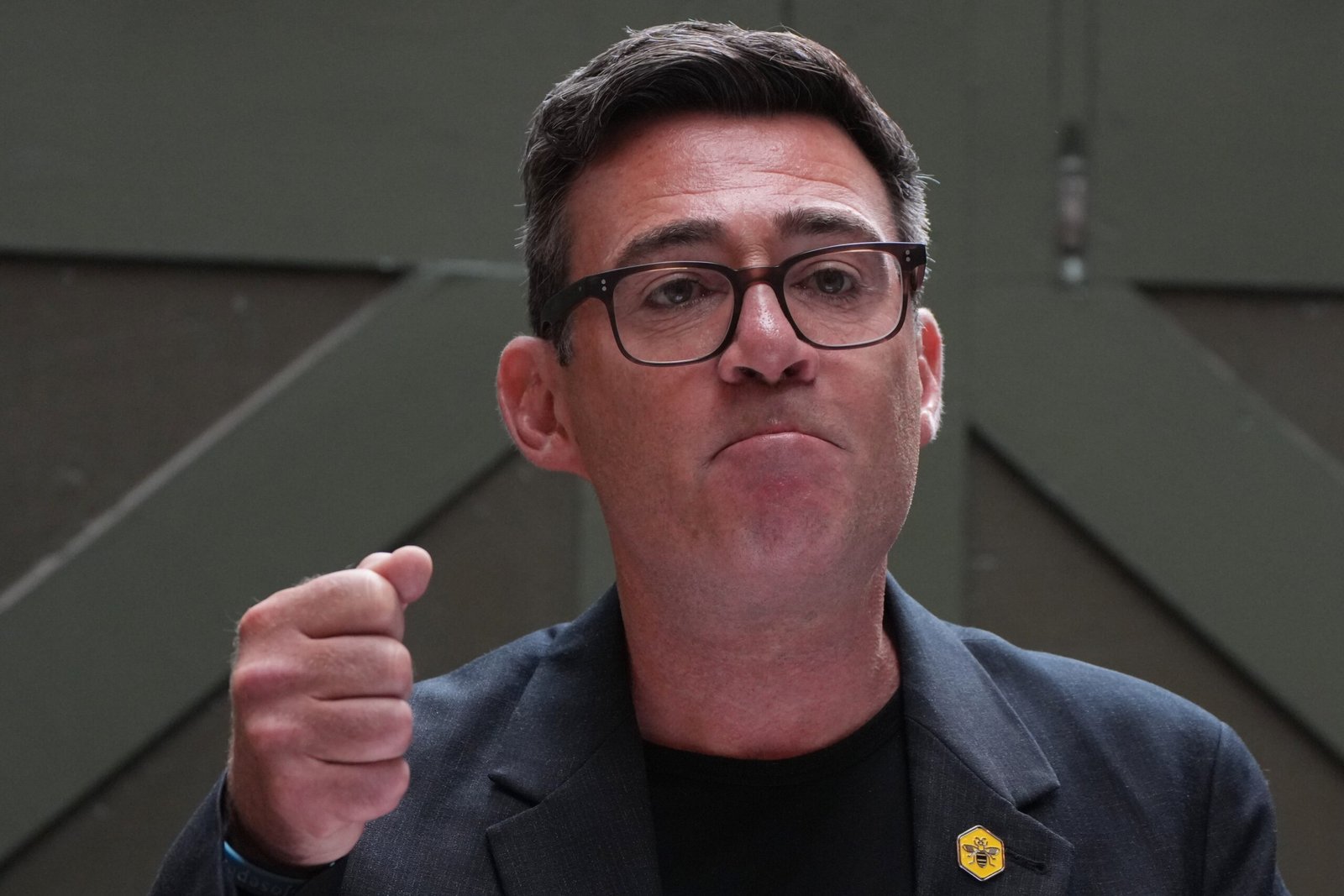 Keir Starmer targets Andy Burnham with £5bn in unfunded defence budget increases