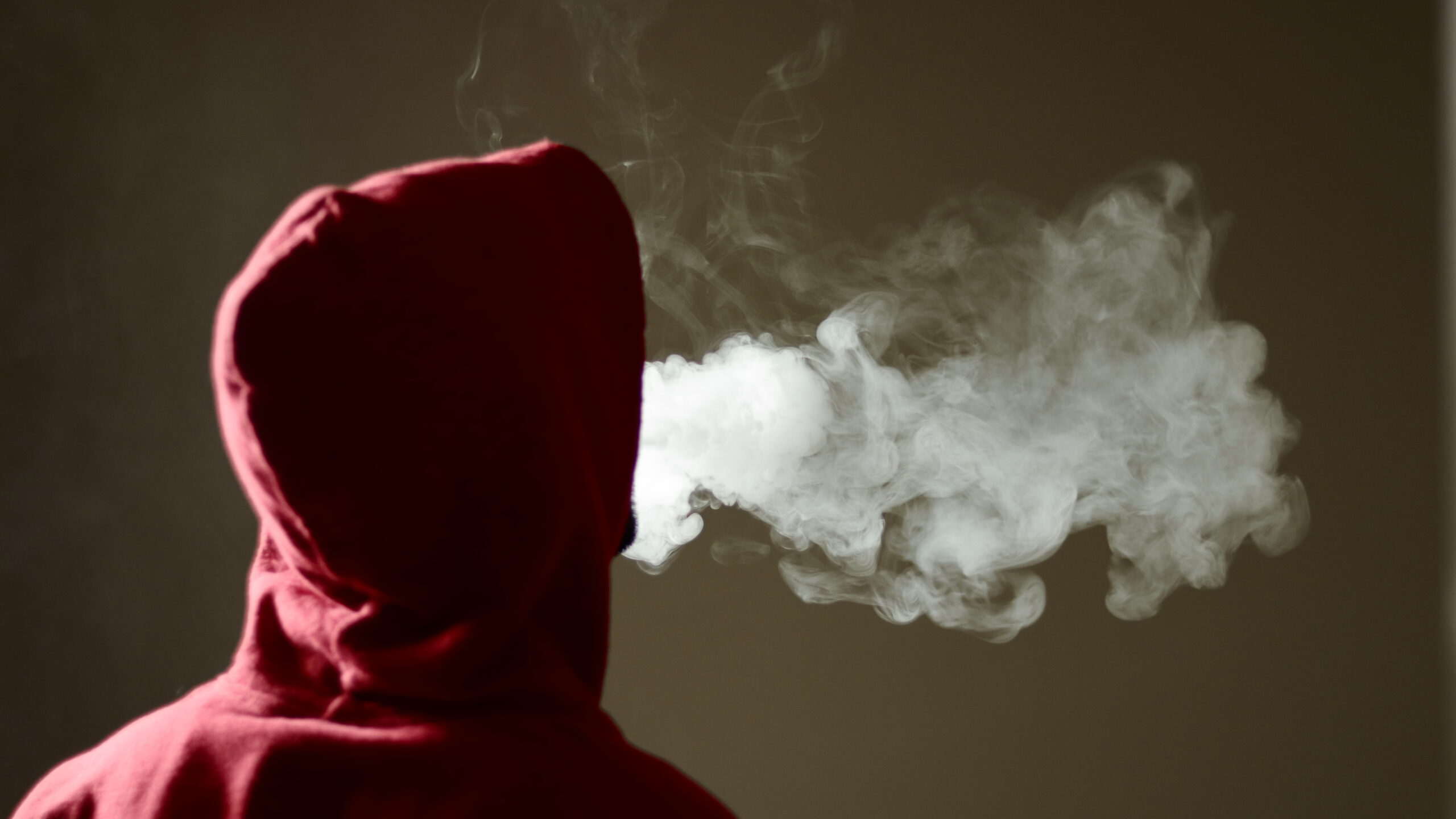 Labour MP warns Chinese smart vapes could pose surveillance risks to UK users