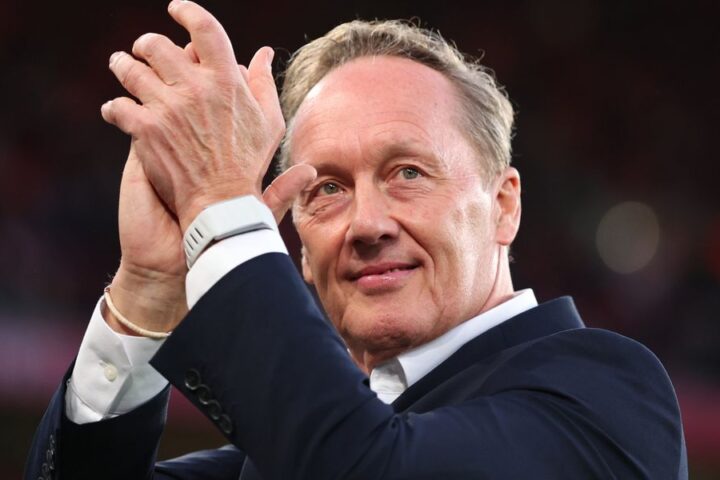 Lee Dixon faces backlash after England win over New Zealand and comments on Kobbie Mainoo