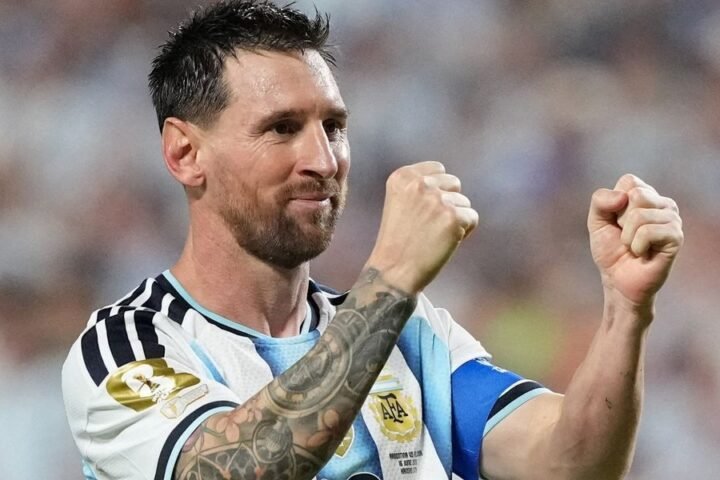 Lionel Messi scores hat-trick as Argentina triumphs over Algeria in World Cup opener