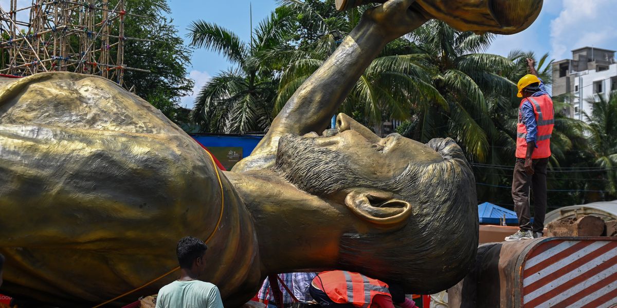 Lionel Messi statue removed in India over safety concerns after windy conditions