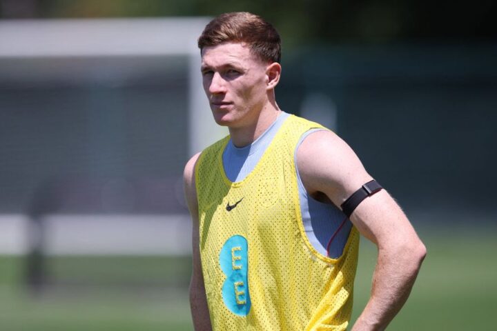 Manchester City secures record £130m transfer for midfielder Elliot Anderson from Nottingham Forest