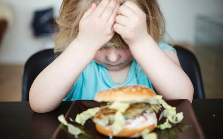 Pediatrician defends 'unhinged' parenting advice amid backlash on social media