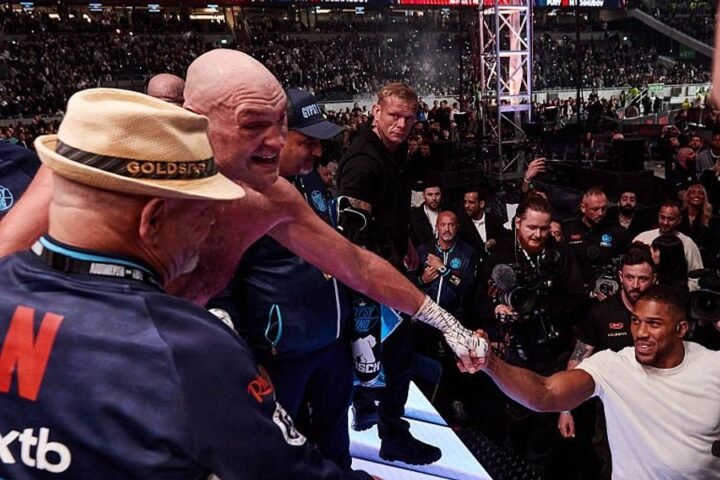 Promoter hints at potential US venue for Anthony Joshua versus Tyson Fury fight