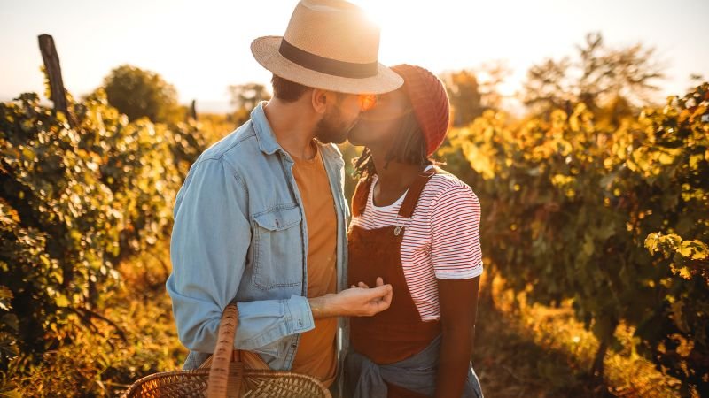 Research reveals how to foster meaningful connections beyond looks, wealth, and status