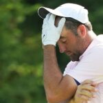 Scottie Scheffler expresses frustration with caddie after wayward shot at Memorial Tournament