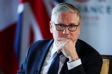 Starmer set to resign as Prime Minister amid mounting pressure from party members