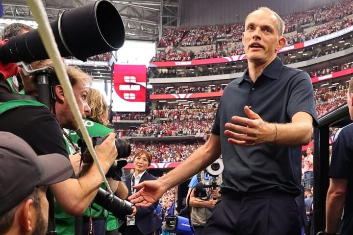 Thomas Tuchel frustrated by photographer blockade during England's World Cup victory over Croatia
