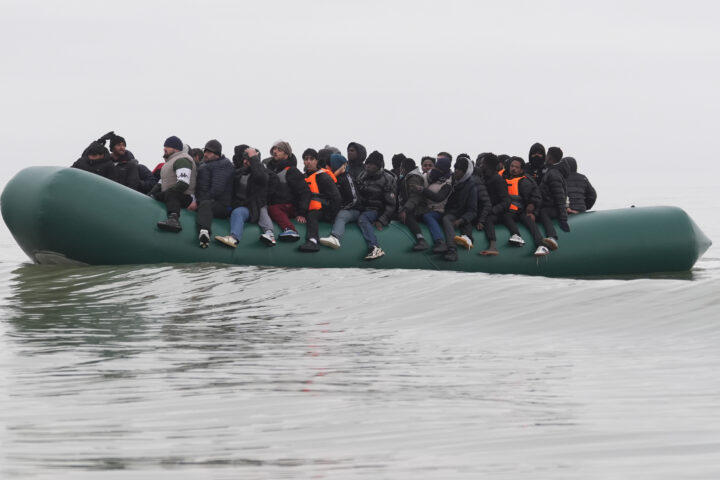 Thousands of failed asylum seekers missing from Home Office records, warn MPs of systemic chaos