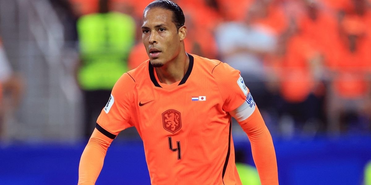 Virgil van Dijk criticizes FIFA's hydration breaks, calls for re-evaluation during World Cup