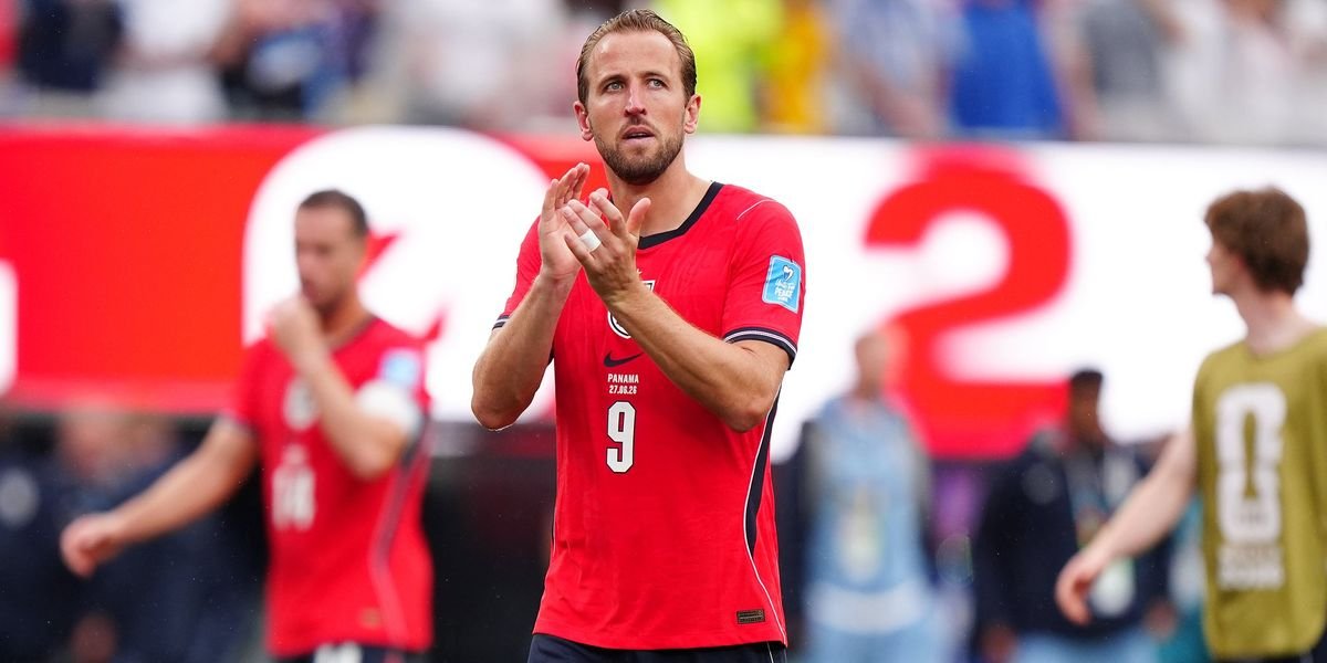 Wayne Rooney criticises Thomas Tuchel for keeping Harry Kane on against Panama