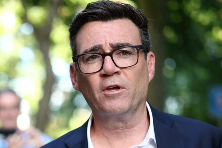 Andy Burnham advised against raising taxes as flatlining economy pressures Labour's plans