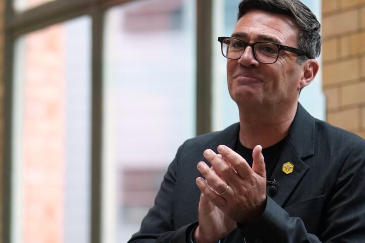 Andy Burnham to establish No10 North in Manchester, inviting foreign leaders to visit