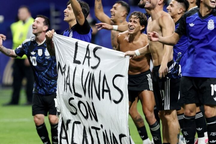 Argentina risks FIFA fine for displaying "Las Malvinas are Argentine" flag after World Cup victory over England