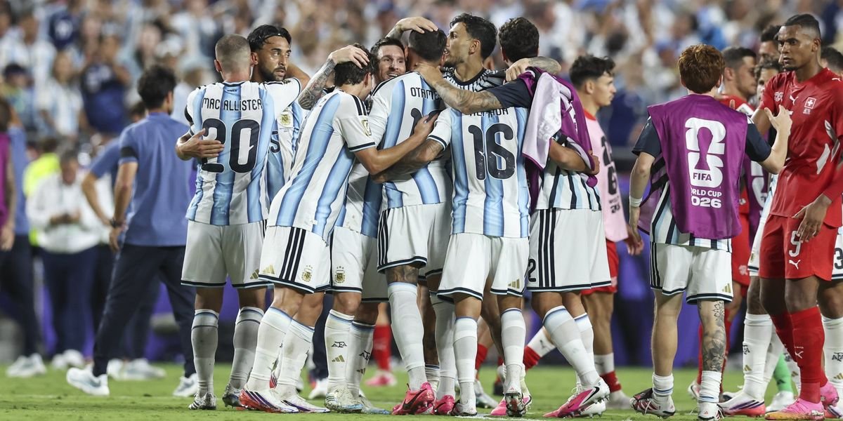 Argentine media criticize former England stars ahead of World Cup semi-final clash