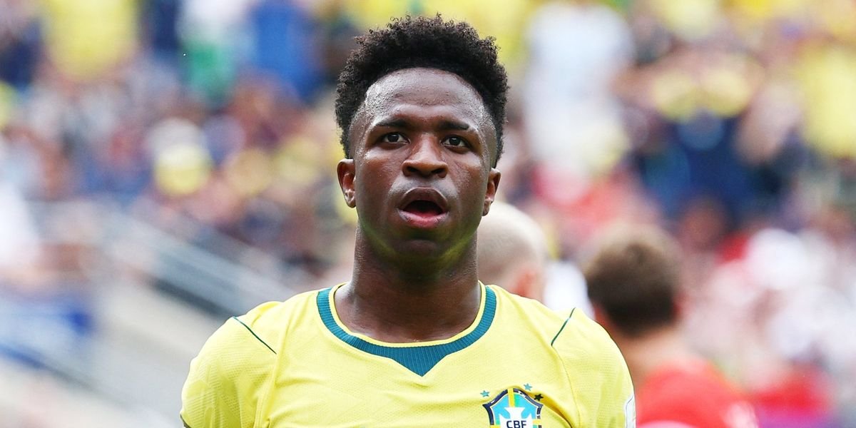 Arsenal considers major move for Vinicius Junior as transfer talks remain in early stages