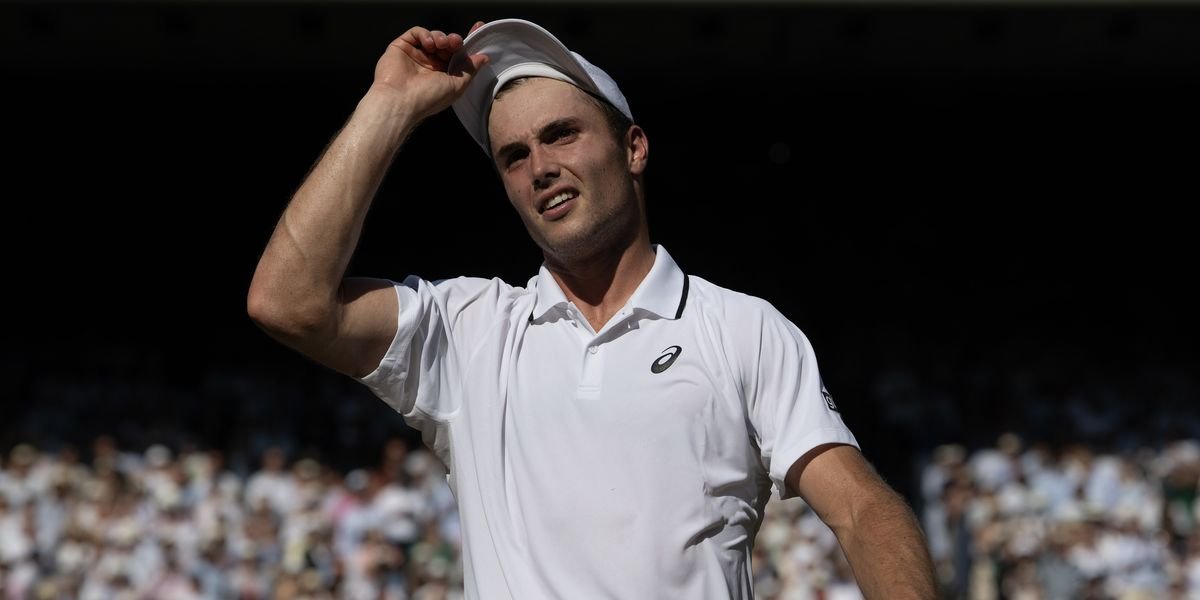 Arthur Fery undergoes successful nose operation ahead of Wimbledon semi-final against Alexander Zverev