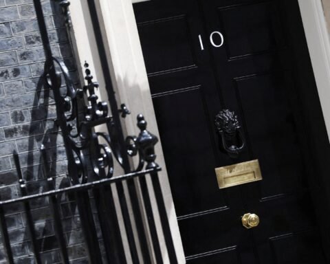 Burnham proposes No10 North to decentralize power from Westminster