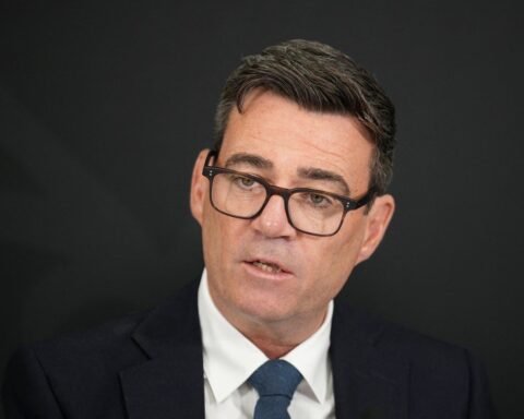 Burnham rules out snap election, pledges commitment to 2024 manifesto from No 10 North