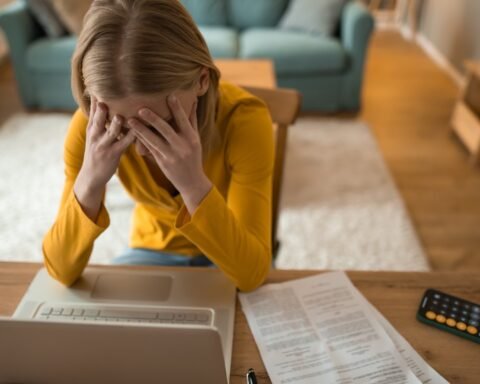 Business leaders call on Labour to prioritize tax cuts over youth job grants