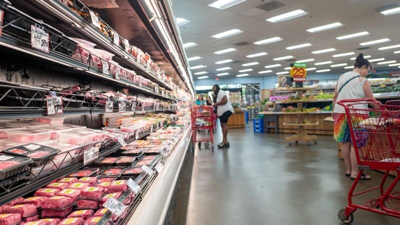 California introduces law to eliminate 'sell by' food labels to reduce waste