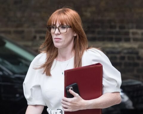 Calls grow for Angela Rayner to return £17,000 severance payment after Cabinet reappointment