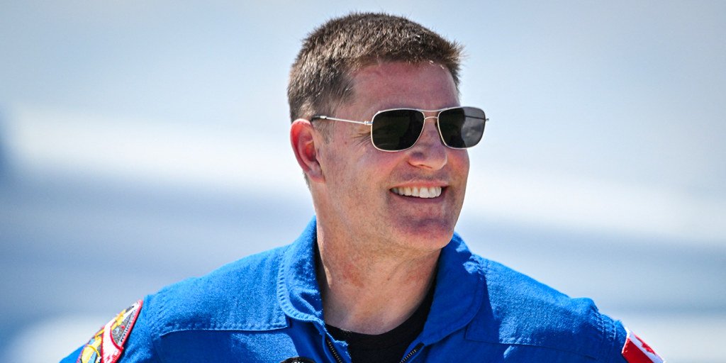 Canadian astronaut Jeremy Hansen transitions from full-time role after Artemis II mission