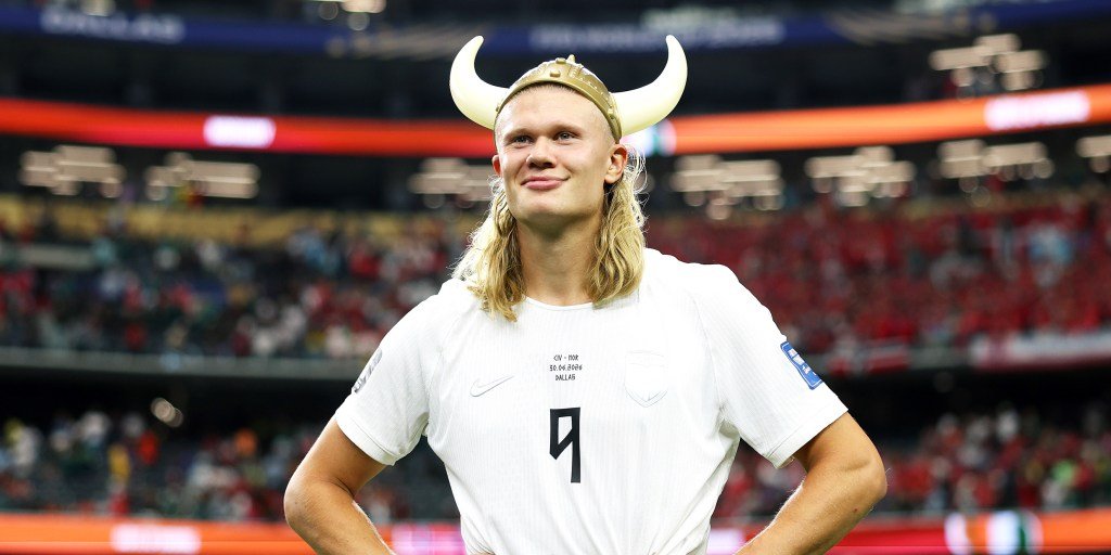 Chinese fans embrace Erling Haaland as their soccer hero during World Cup