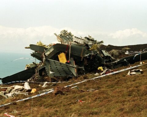 Chinook crash victims’ families call for independent review and meeting with new Prime Minister