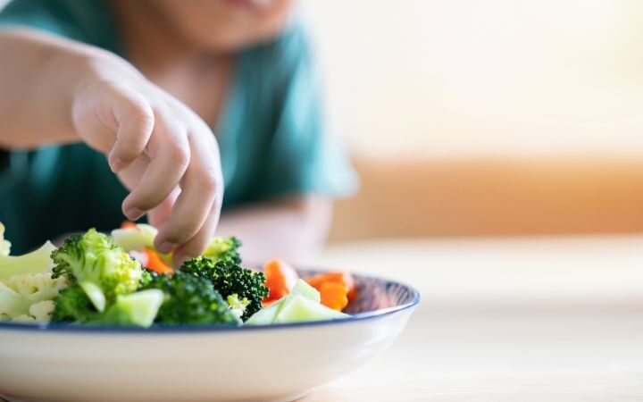 Concerns rise as US children underreport vegetable consumption during cyclospora outbreak