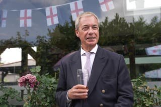 Count Binface leads in Clacton by-election polls ahead of Nigel Farage