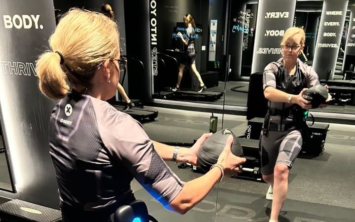Effectiveness of electric muscle stimulation workouts examined by experts