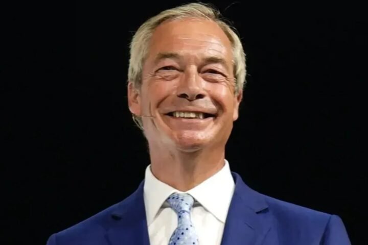 Farage's allies defend gifts from aide amid ethics inquiry over undeclared donations