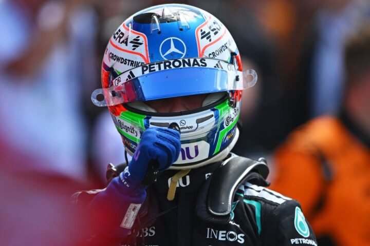 Kimi Antonelli claims victory over Lewis Hamilton in gripping British Grand Prix sprint race