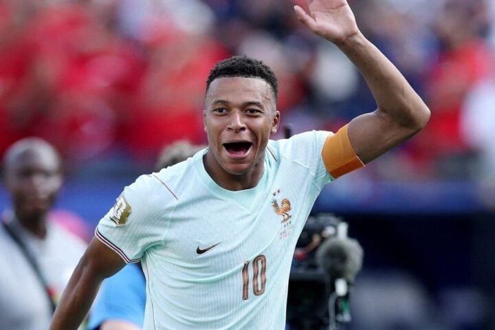 Kylian Mbappe eases injury worries as France defeats Morocco to reach World Cup semi-finals