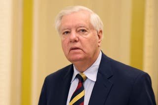 Lindsey Graham dies at 71 after sudden illness; Trump and Netanyahu pay tribute