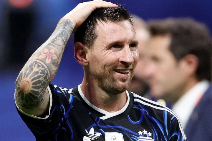 Lionel Messi reflects on family celebration after Argentina's victory over England in World Cup semi-final