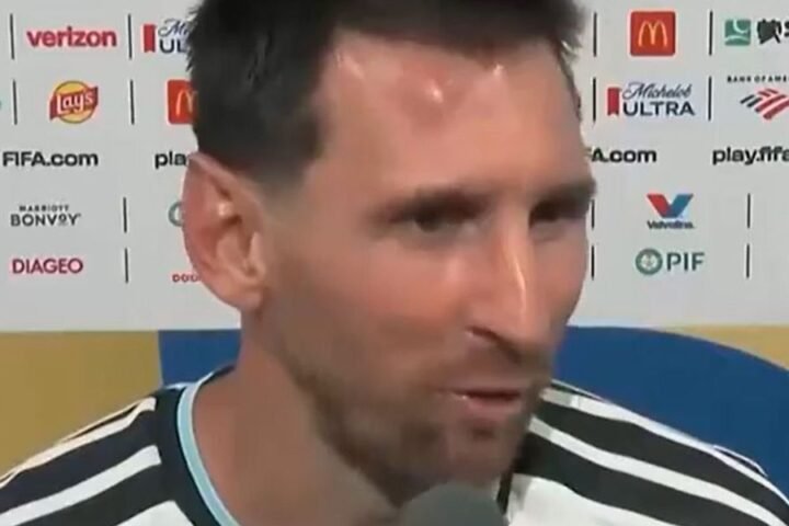 Lionel Messi sustains head injury but leads Argentina to World Cup semi-finals victory
