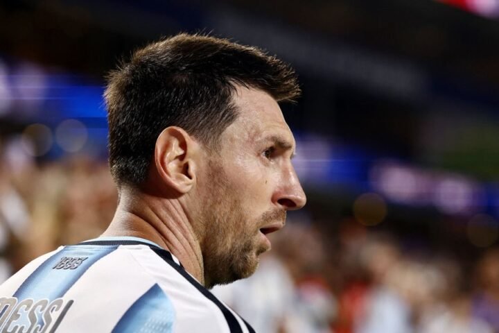 Messi praises England as both teams prepare for World Cup semi-final clash