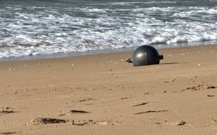 Metal spheres on Australian beach identified as suspected space debris, confirmed safe by agency