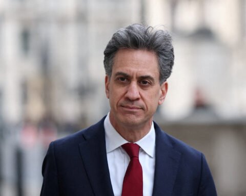 Miliband faces backlash from energy chair over North Sea drilling ban