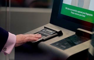 More French border guards deployed in UK amid concerns over post-Brexit travel delays