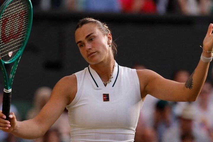 Naomi Osaka eliminates Aryna Sabalenka from Wimbledon in straight sets