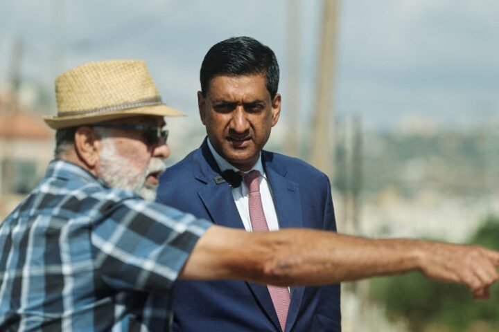 Rep. Ro Khanna detained by armed settlers during West Bank visit amid rising tensions
