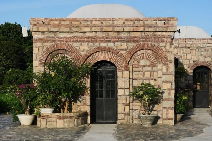 Replica of the House of the Virgin Mary attracts Catholic pilgrims in the Philippines
