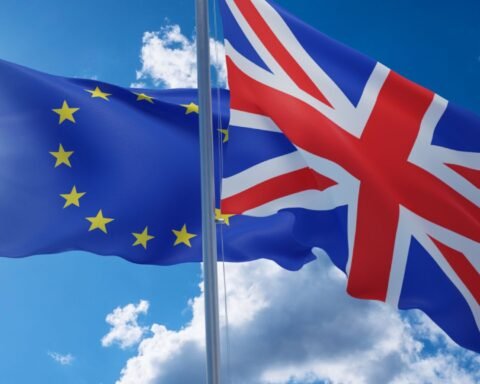 Research warns of potential £35 billion annual cost for UK if it rejoins the EU