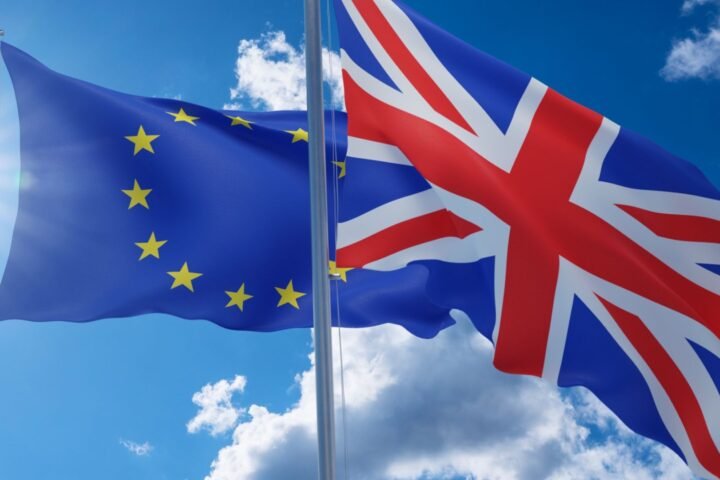 Research warns of potential £35 billion annual cost for UK if it rejoins the EU